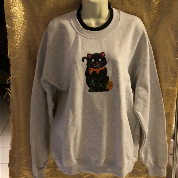 PFI Fashions Tops - Heather Grey sweatshirt with black cat